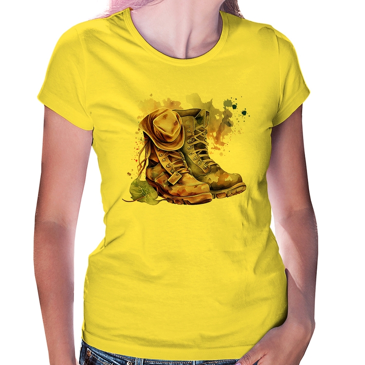 Baby Look Botas e Chapéu Retrô - Amarela