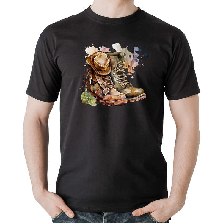Camiseta Algodão Botas e Chapéu Retrô