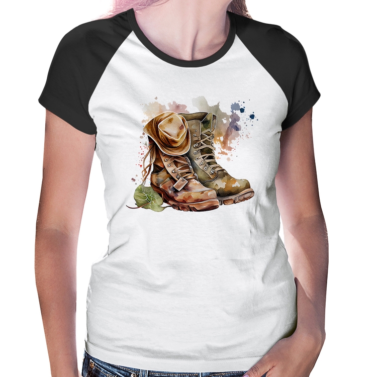 Baby Look Raglan Botas e Chapéu Retrô