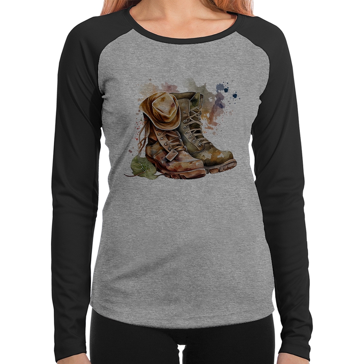 Baby Look Raglan Botas e Chapéu Retrô Manga Longa - Cinza/Preto