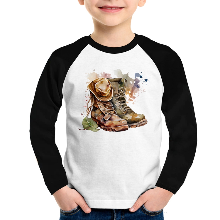 Camiseta Raglan Infantil Botas e Chapéu Retrô Manga Longa