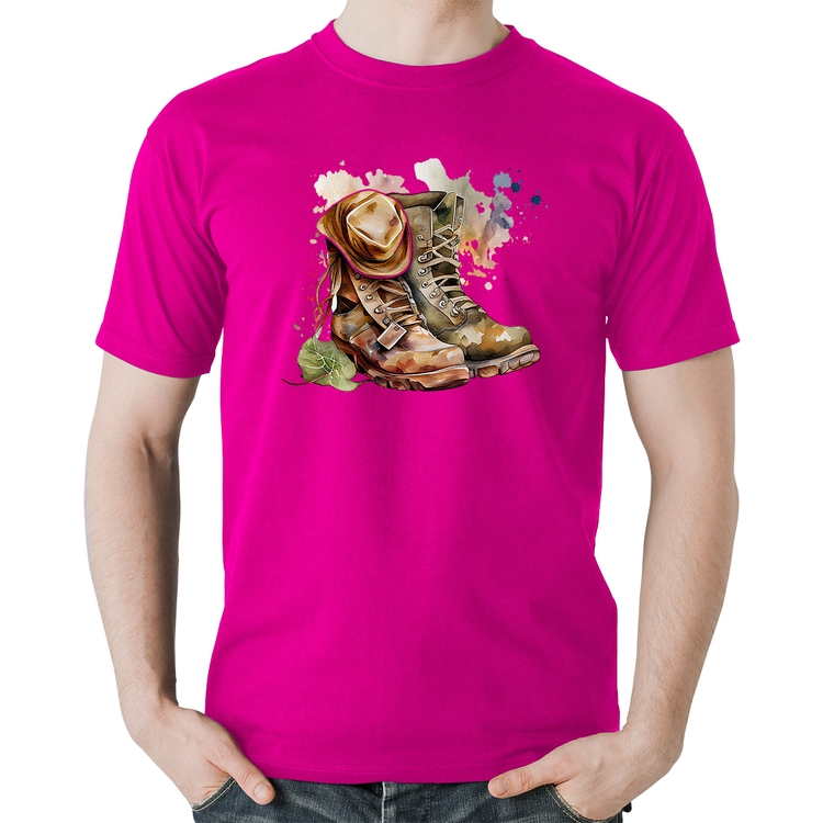 Camiseta Algodão Botas e Chapéu Retrô - Rosa