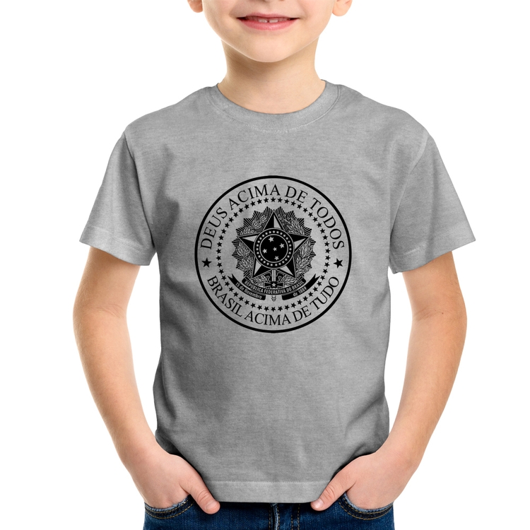 Camiseta Infantil Brasil Acima de Tudo Deus Acima de Todos - Cinza