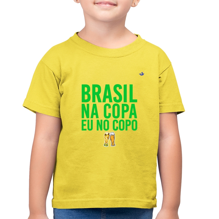 Camiseta Algodão Infantil Brasil na Copa eu no copo - Amarelo Canário