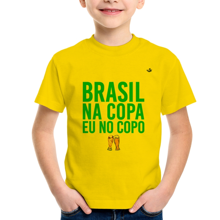Camiseta Infantil Brasil na Copa eu no copo - Amarela