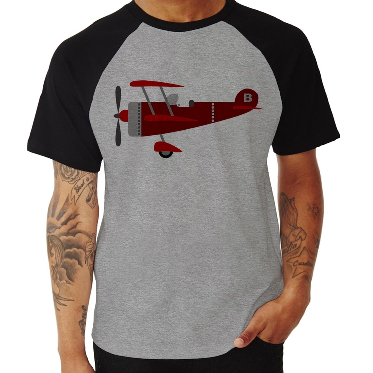 Camiseta Raglan Avião Biplano - Cinza/Preto
