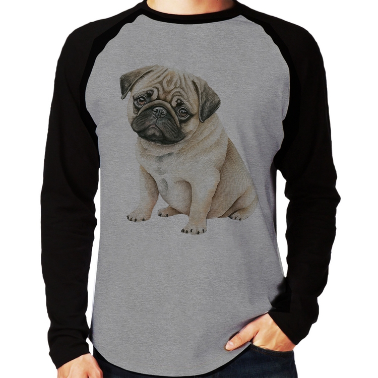 Camiseta Raglan Cachorro Pug Manga Longa - Cinza/Preto
