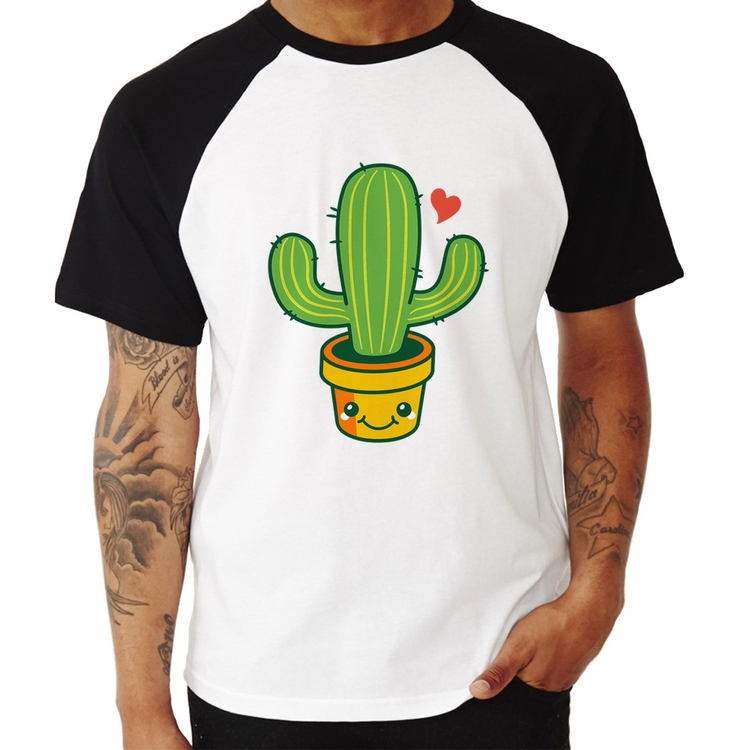 Camiseta Raglan Cacto Coração