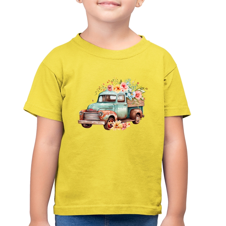Camiseta Algodão Infantil Caminhão Vintage e Flores - Amarelo Canário