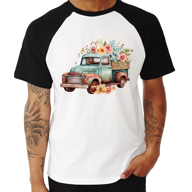 Camiseta Raglan Caminhão Vintage e Flores