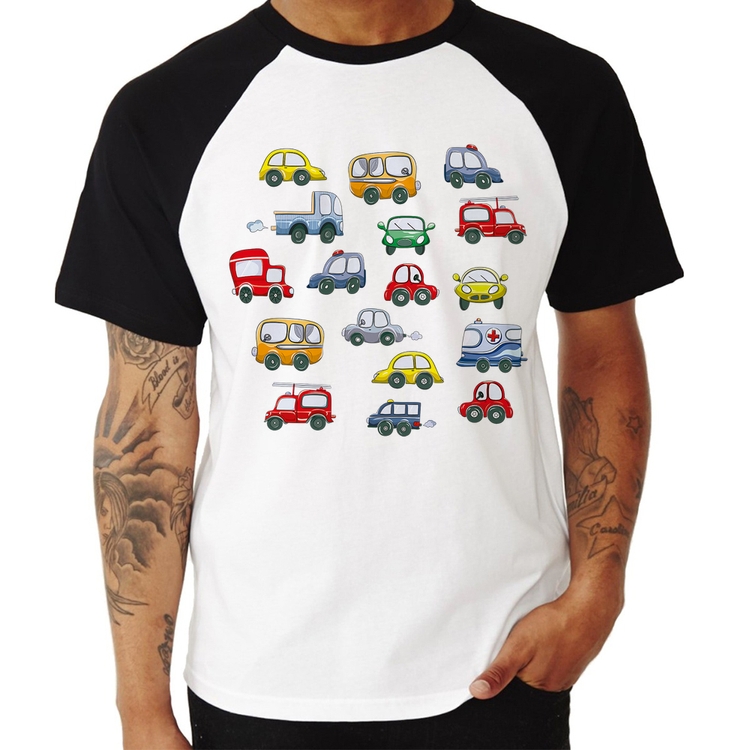 Camiseta Raglan Carrinhos Coloridos