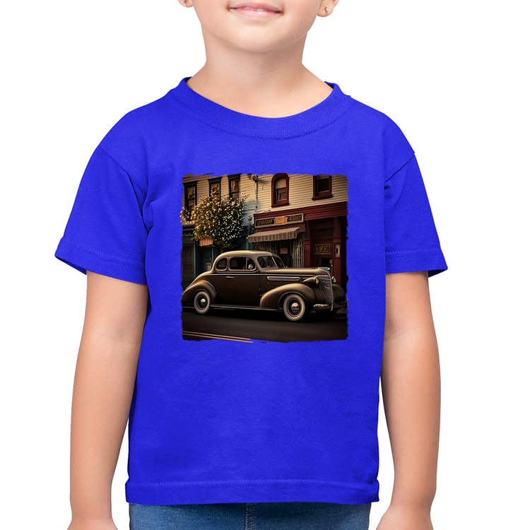 Camiseta Algodão Infantil Carro antigo na cidade - Azul Royal