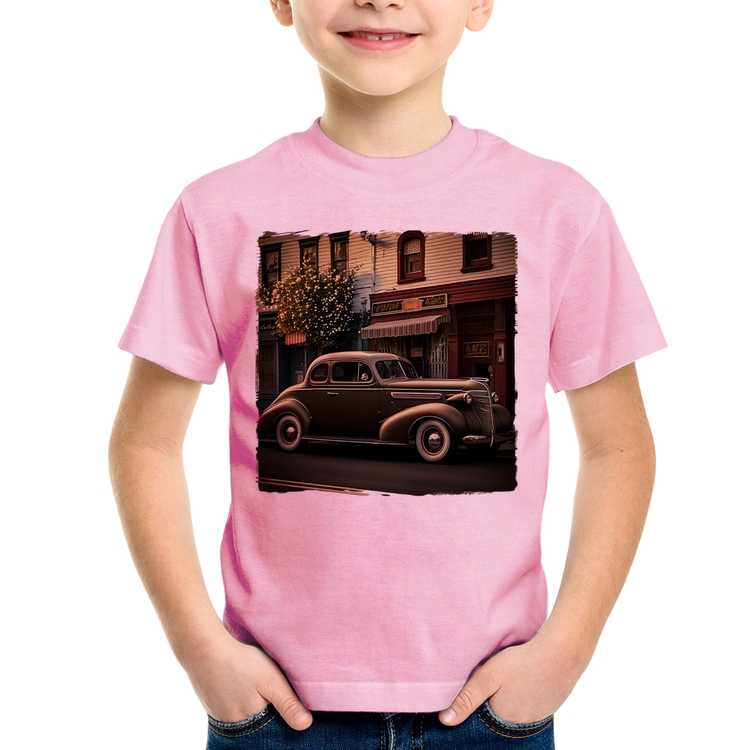 Camiseta Infantil Carro antigo na cidade - Rosa Bebê
