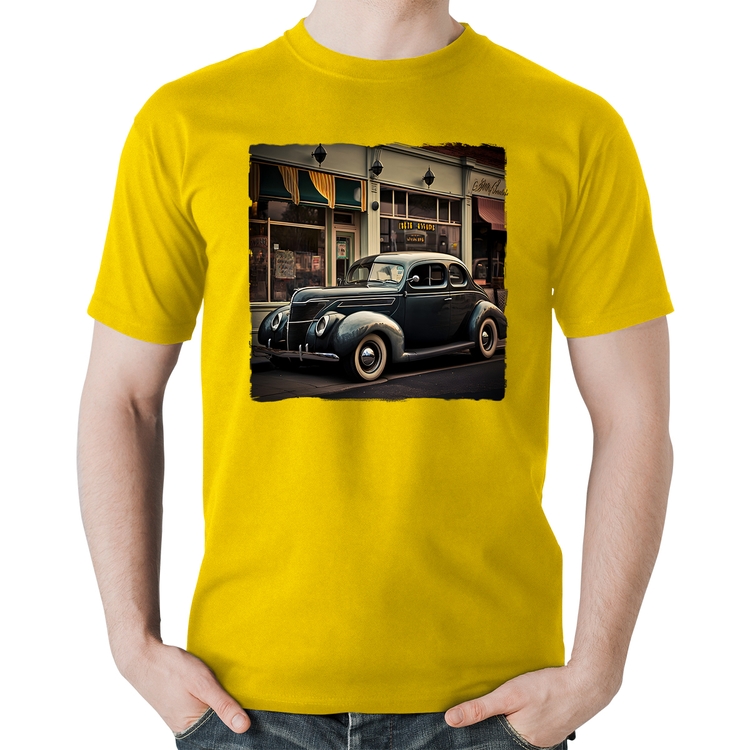 Camiseta Algodão Carro clássico na cidade - Amarela