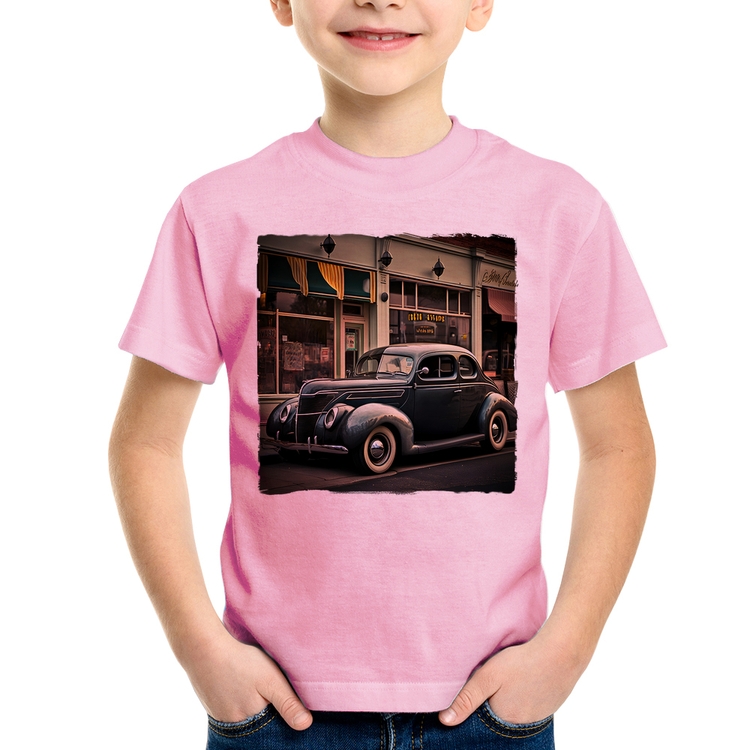 Camiseta Infantil Carro clássico na cidade - Rosa Bebê