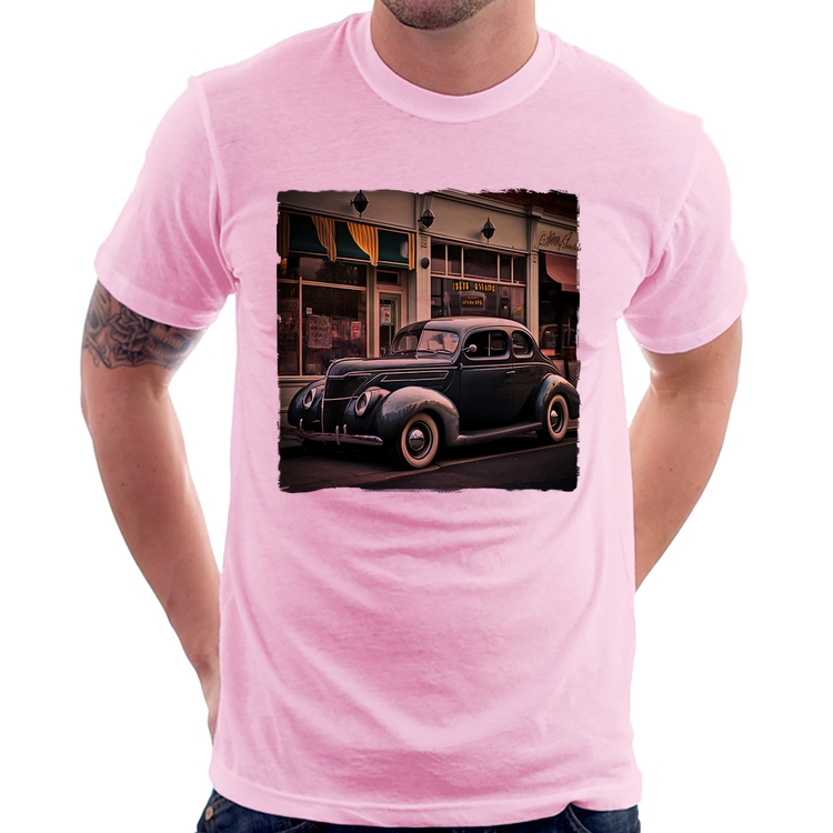 Camiseta Carro clássico na cidade - Rosa Bebê