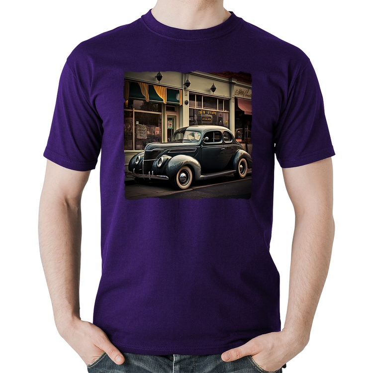 Camiseta Algodão Carro clássico na cidade - Roxa