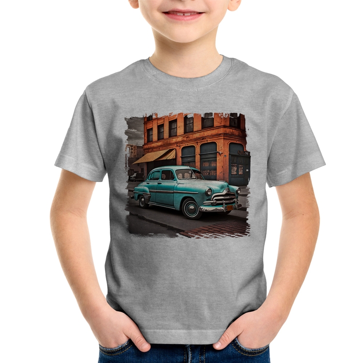 Camiseta Infantil Carro retrô na cidade - Cinza