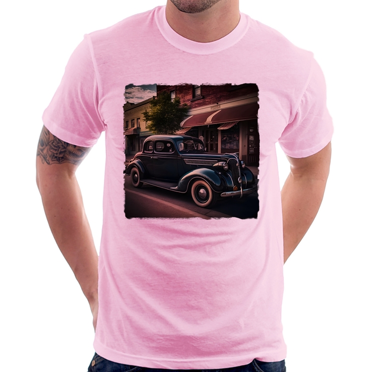 Camiseta Carro vintage na cidade - Rosa Bebê