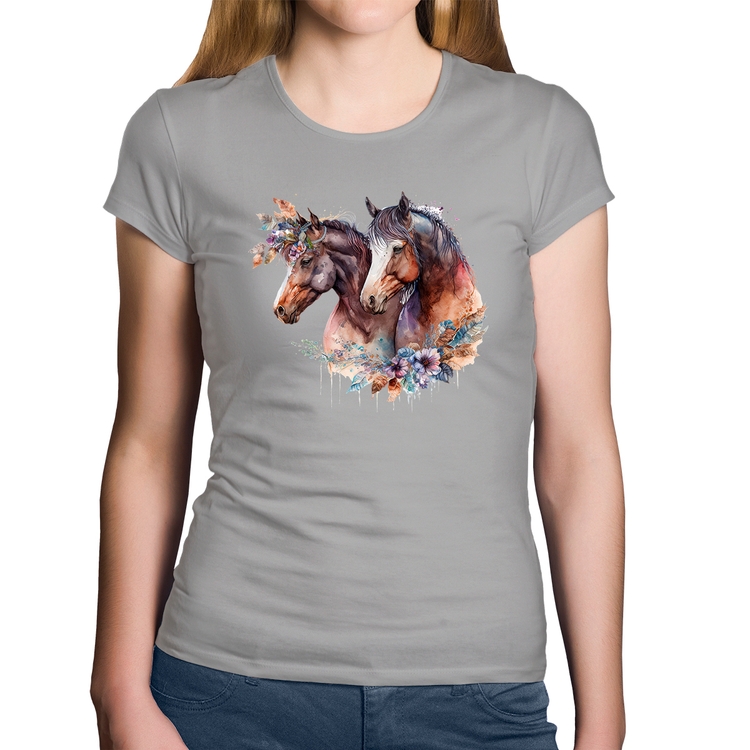 Baby Look Algodão Casal de cavalos e flores - Cinza