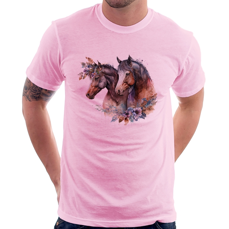 Camiseta Casal de cavalos e flores - Rosa Bebê