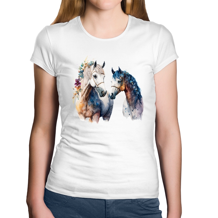 Baby Look Algodão Casal de Cavalos Watercolor - Branca