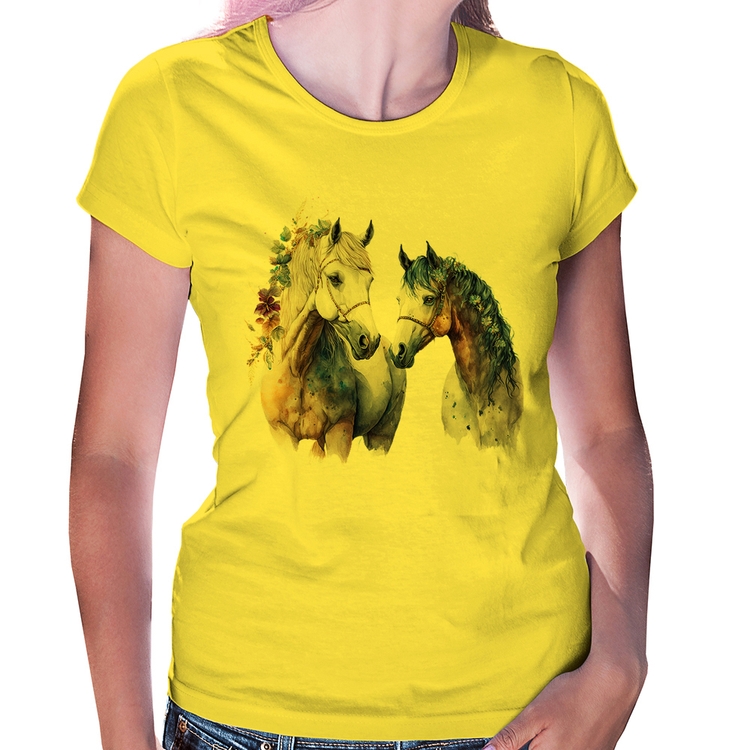 Baby Look Casal de Cavalos Watercolor - Amarela