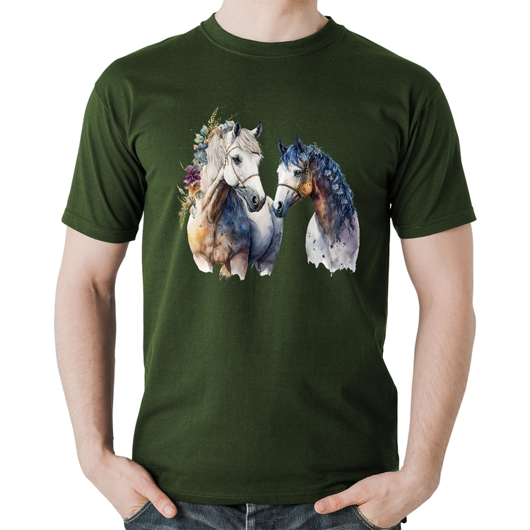 Camiseta Algodão Casal de Cavalos Watercolor - Musgo