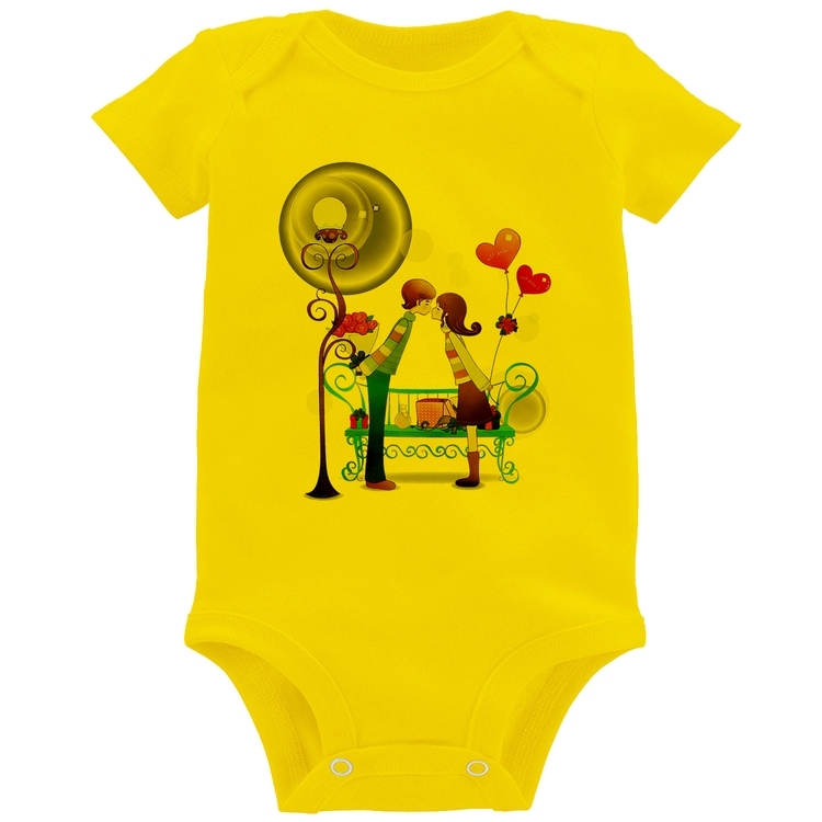 Body Bebê Casal Namorados Beijando - Amarelo
