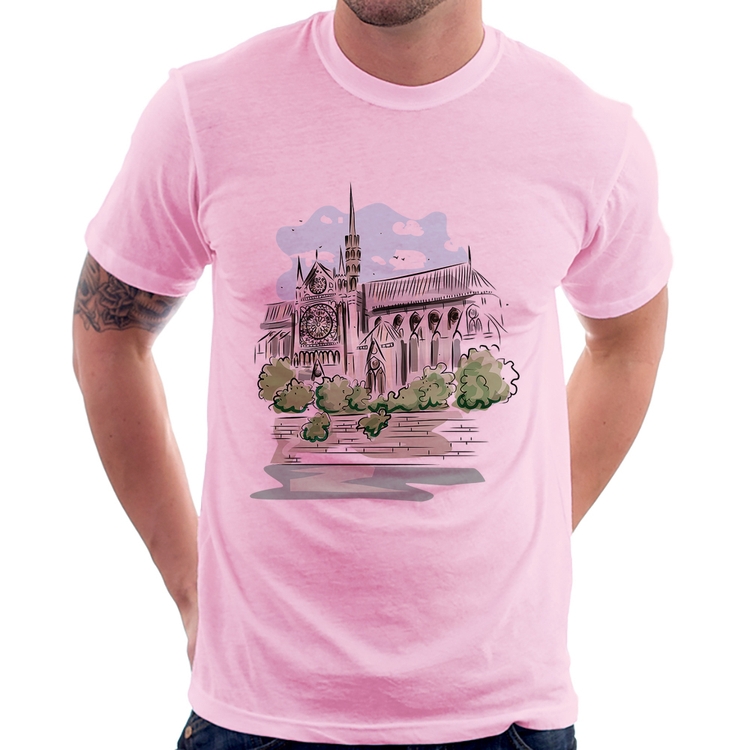 Camiseta Catedral de Notre-Dame de Paris - Rosa Bebê