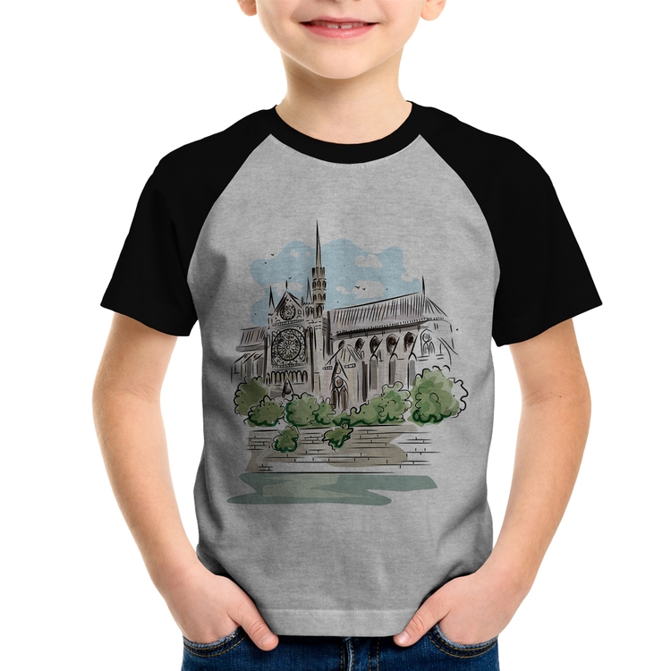 Camiseta Raglan Infantil Catedral de Notre-Dame de Paris - Cinza/Preto
