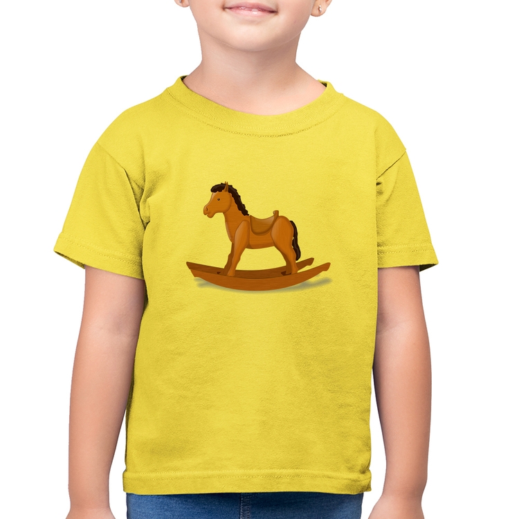 Camiseta Algodão Infantil Cavalinho De Pau - Amarelo Canário