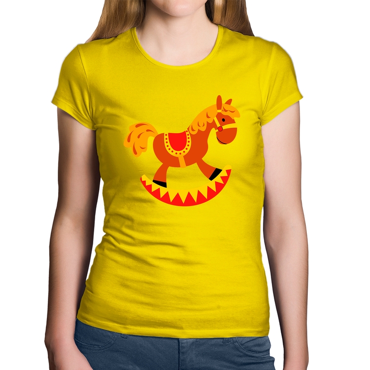 Baby Look Algodão Cavalo Balanço - Amarela