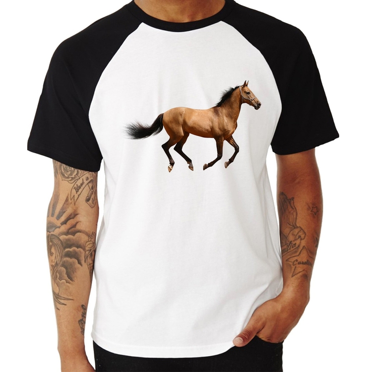 Camiseta Raglan Cavalo Correndo