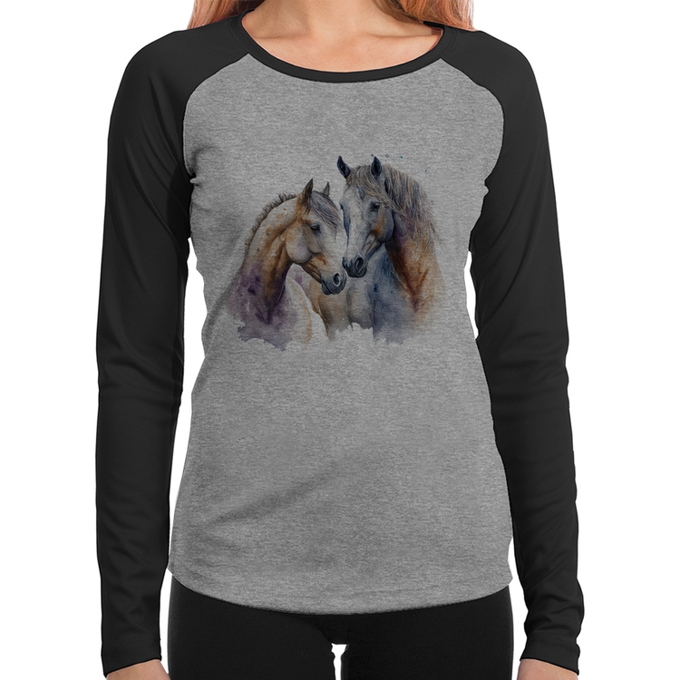 Baby Look Raglan Cavalo e Égua Manga Longa - Cinza/Preto
