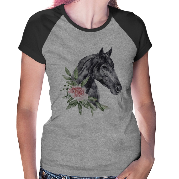Baby Look Raglan Cavalo e Flores - Cinza/Preto