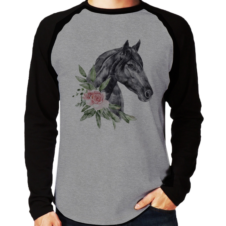 Camiseta Raglan Cavalo e Flores Manga Longa - Cinza/Preto