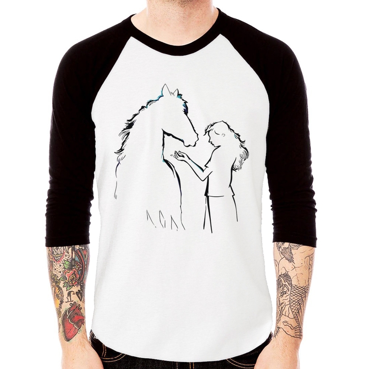 Camiseta Raglan Cavalo e Garota Silhueta Manga 3/4