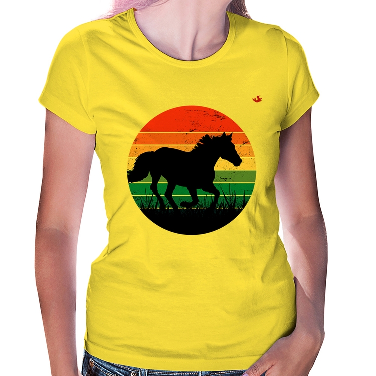 Baby Look Cavalo Vintage Sunset - Amarela