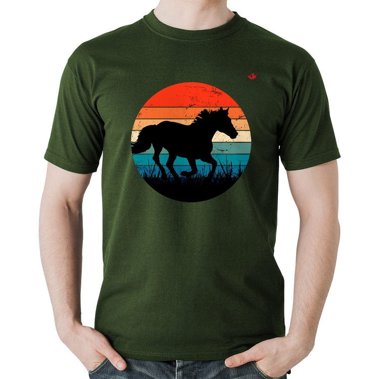 Camiseta Algodão Cavalo Vintage Sunset - Musgo