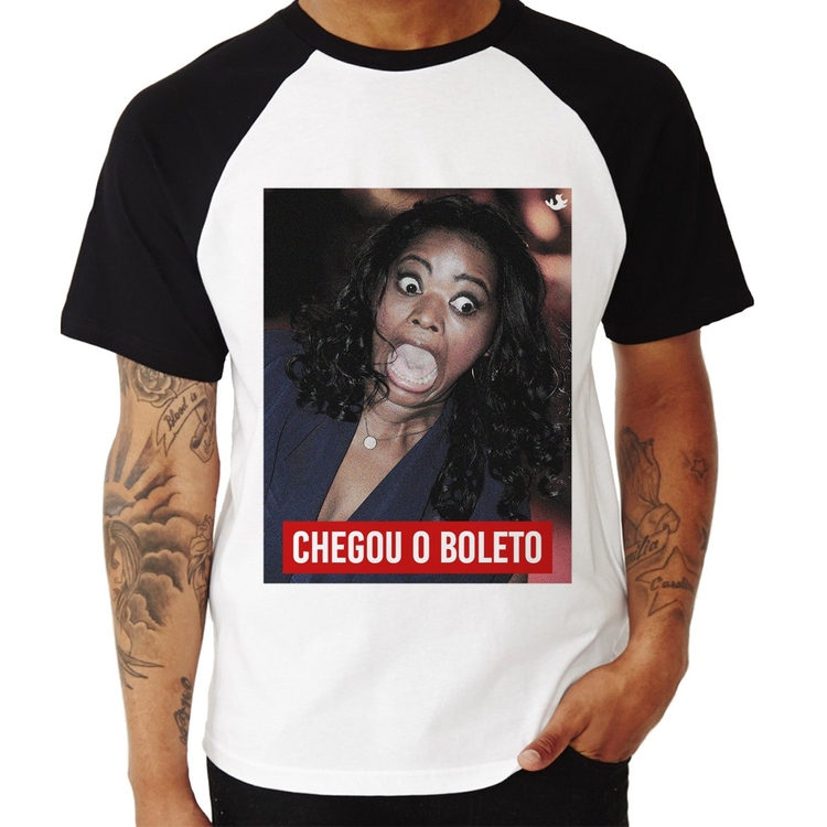Camiseta Raglan Chegou o boleto