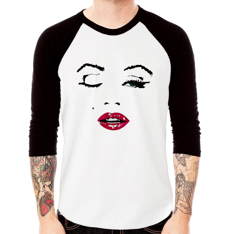 Camiseta Raglan Cílios Boca Olhos Piscando Manga 3/4
