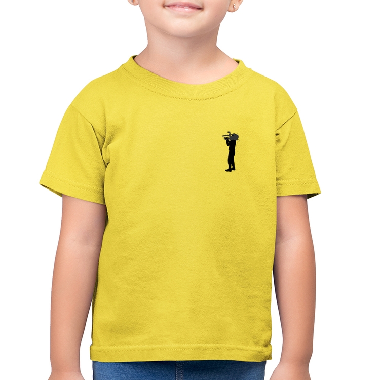 Camiseta Algodão Infantil Cinegrafista Cameraman - Amarelo Canário