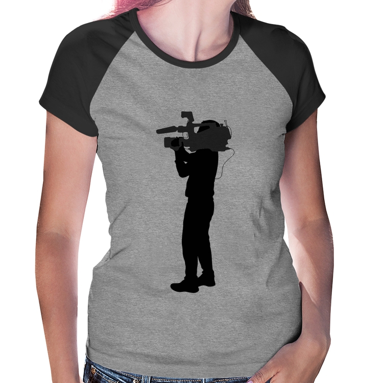 Baby Look Raglan Cameraman - Cinza/Preto