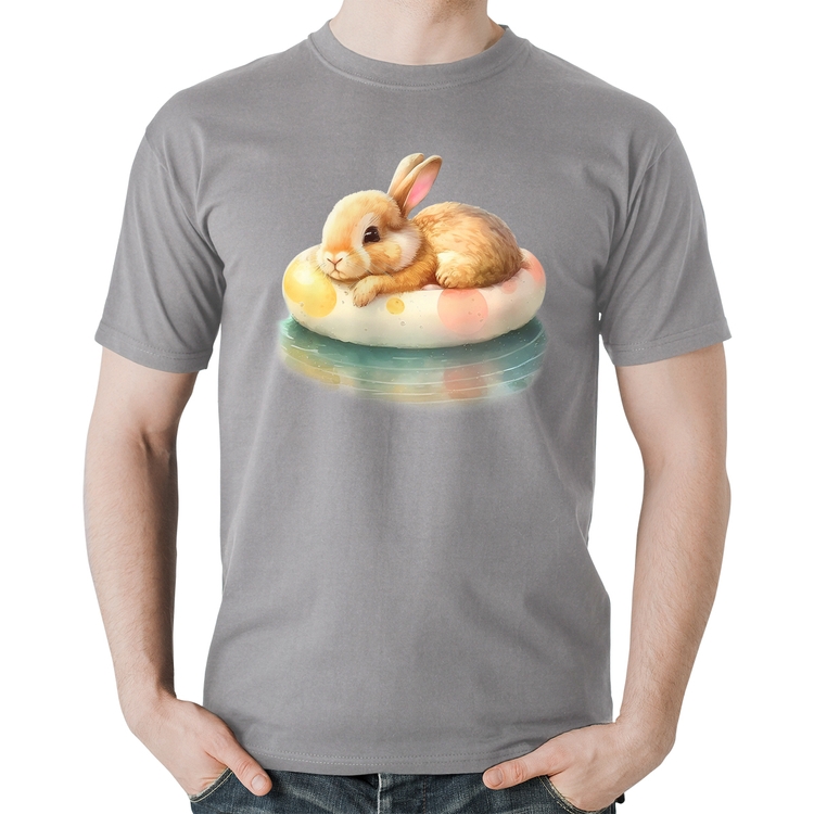 Camiseta Algodão Coelhinho Relaxando Na Piscina  - Cinza