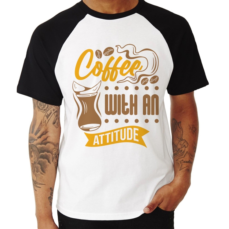 Camiseta Raglan Coffee With An Attitude