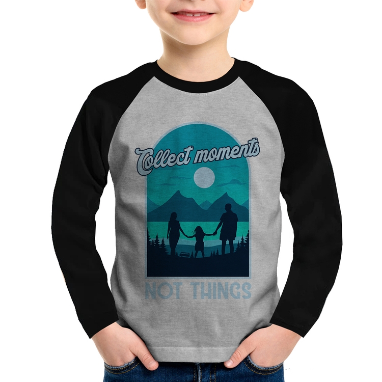Camiseta Raglan Infantil Collect Moments Not Things Manga Longa - Cinza/Preto