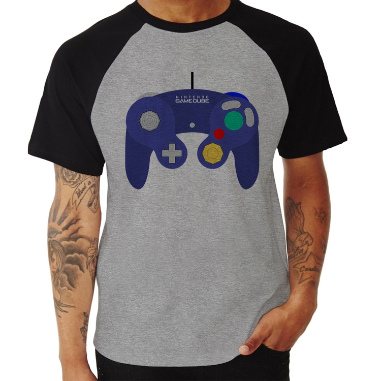 Camiseta Raglan Controle Retrô Vídeo Game Gamepad - Cinza/Preto