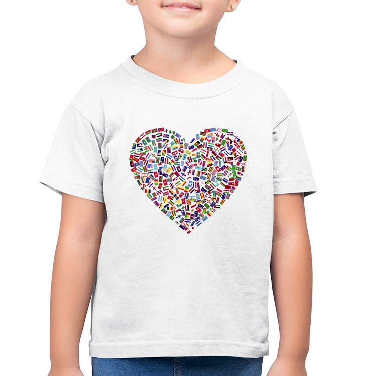 Camiseta Algodão Infantil Coração Bandeiras - Branca