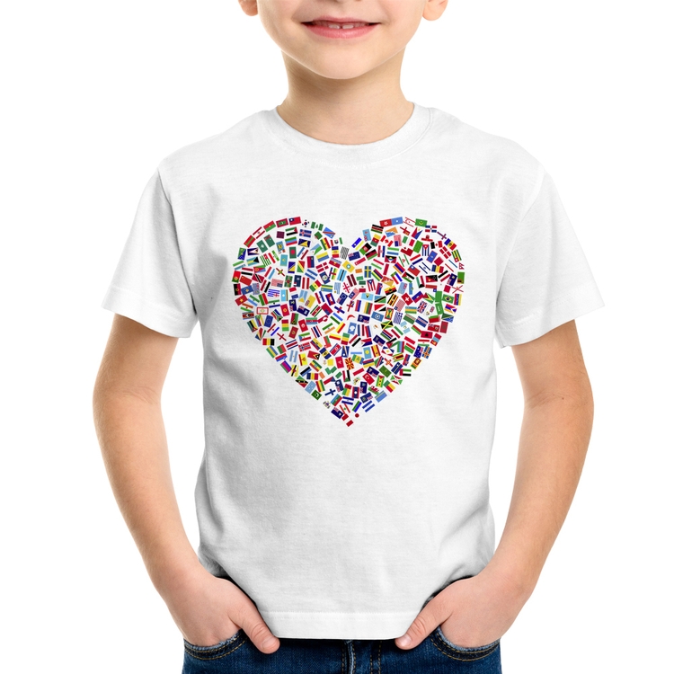 Camiseta Infantil Coração Bandeiras